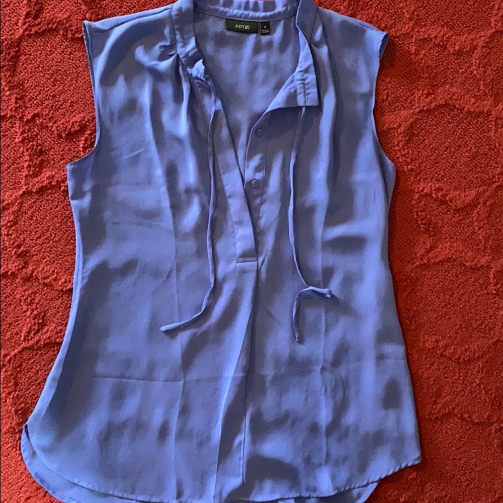 Sleeveless top.